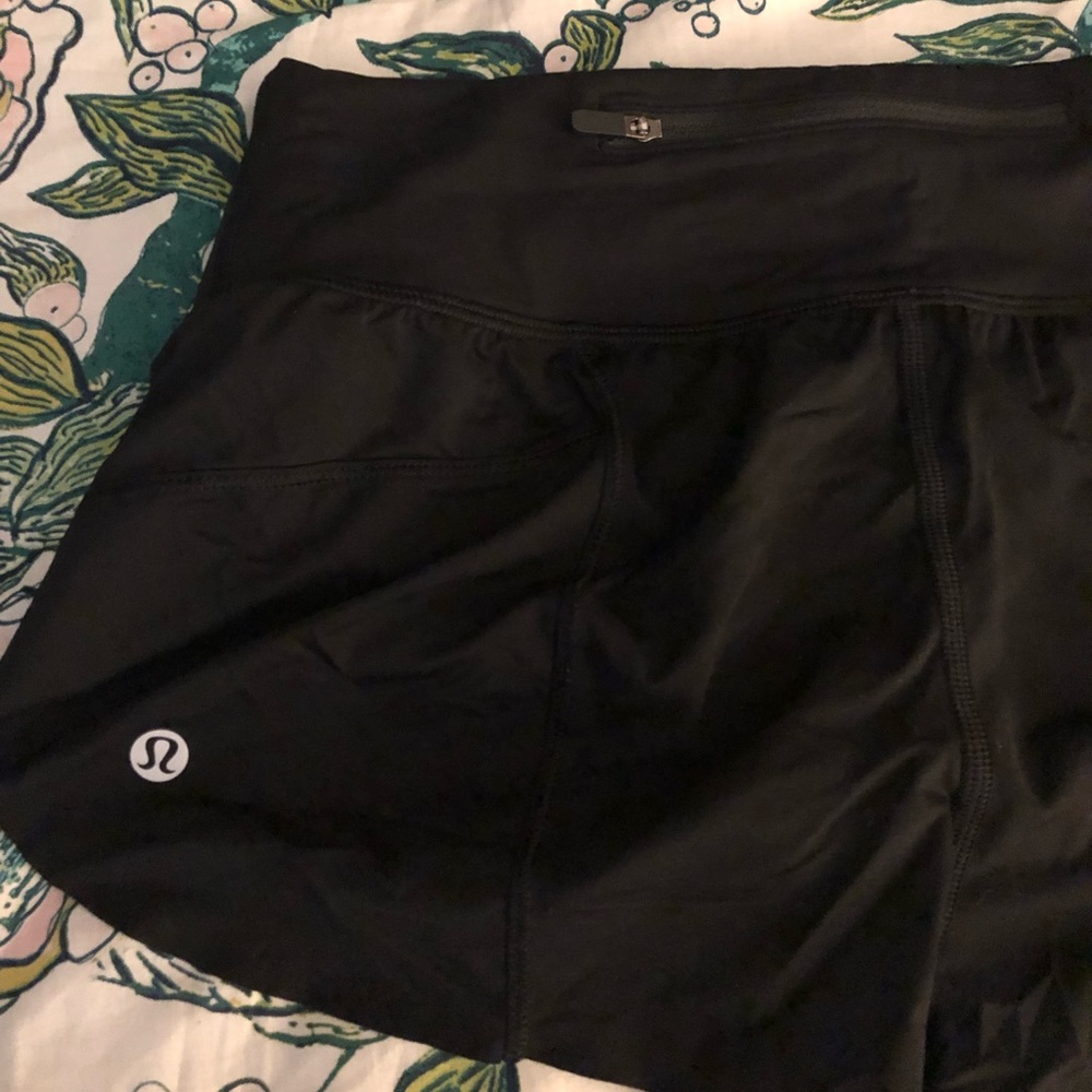 Lulu Lemon shorts *never worn*
